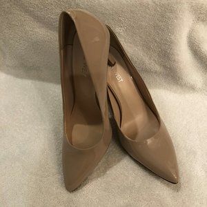 Beige Patent Nine West Heels Sz7.5